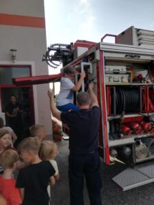 3845ce82-246e-449c-8a40-ff4e62b4f207