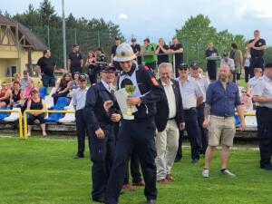 3b22456c-965d-402f-822c-0e7e270492b1-2